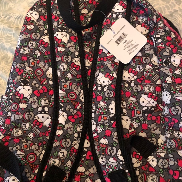 💕Cloth Hello Kitty Backpack - Picture 2 of 4